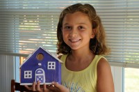 Elisa's decorated bird house