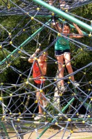 Elisa and Gabriella on the ropes